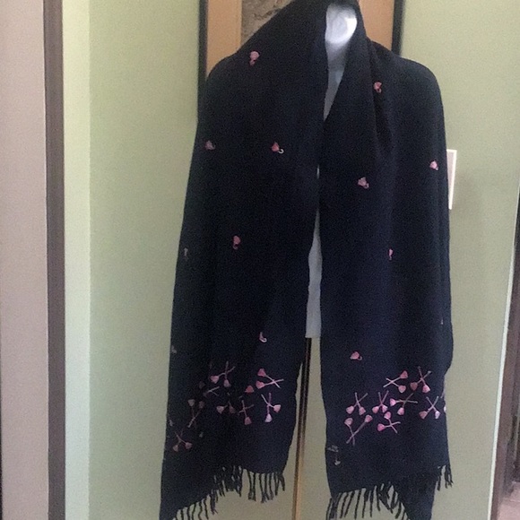 TIE RACK WOOL SHAWL - Picture 1 of 7